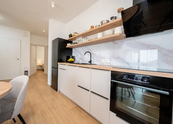 Apartment With Parking Space - 23977