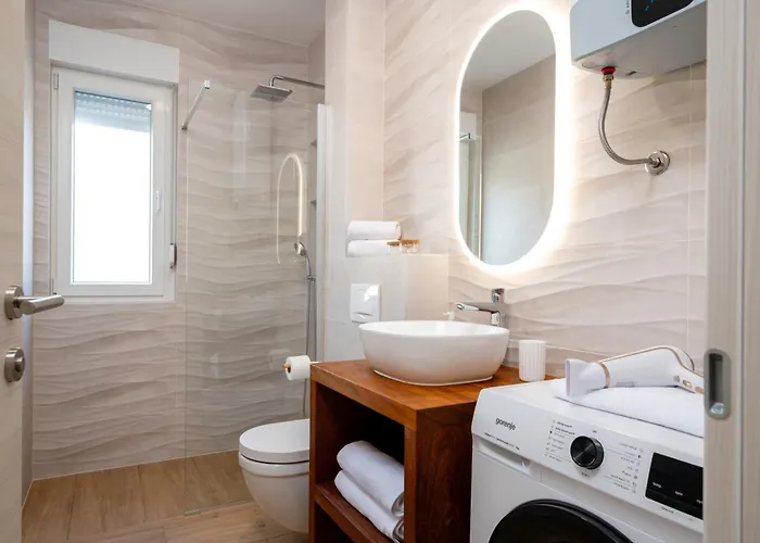 Apartment With Parking Space - 23977 Trogir